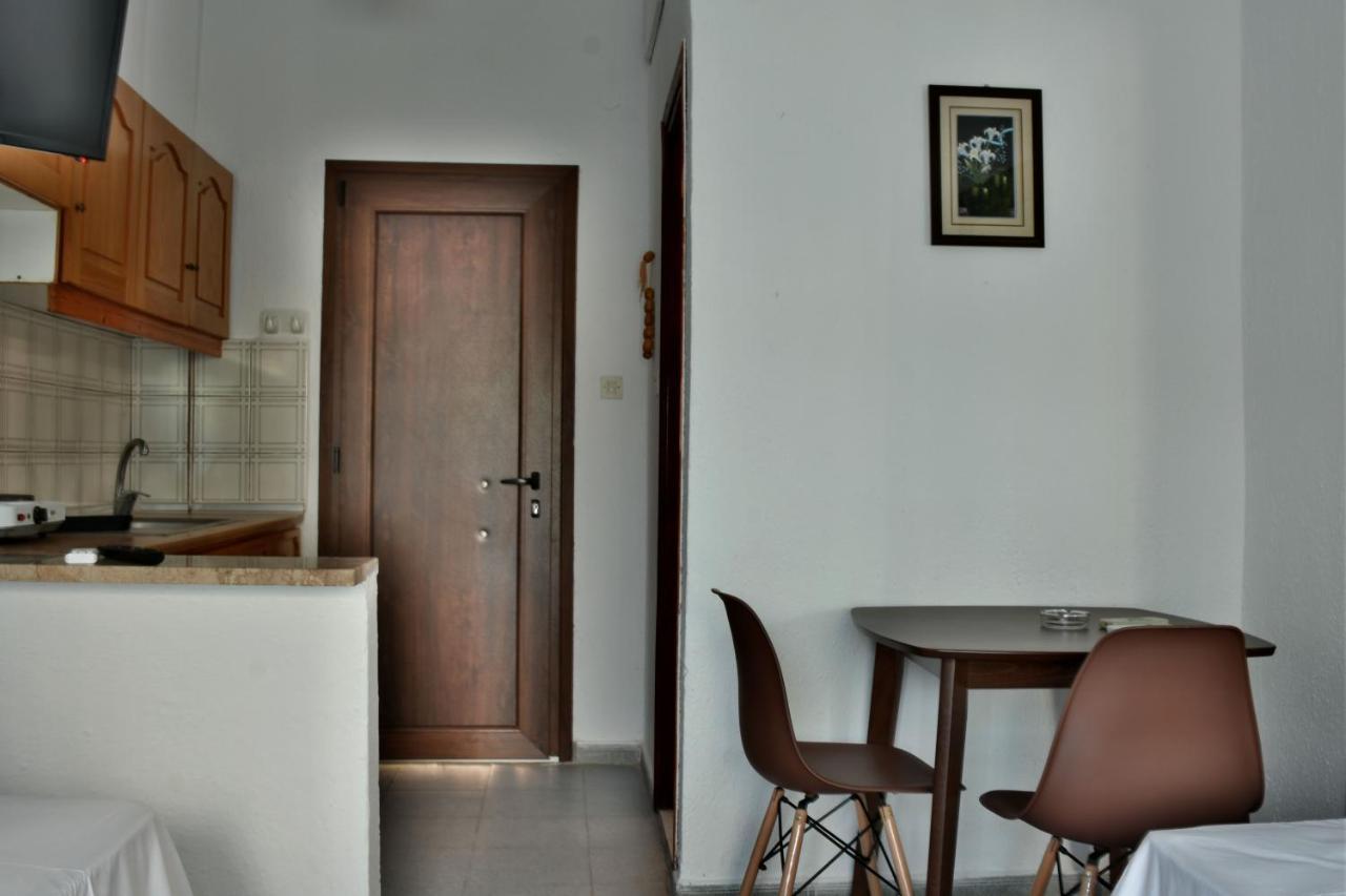 Theano Studios Paralia Sikias Exteriör bild
