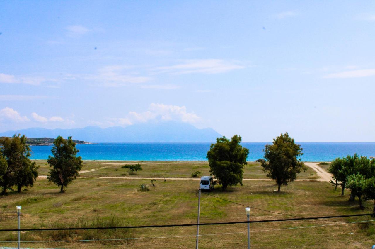 Theano Studios Paralia Sikias Exteriör bild